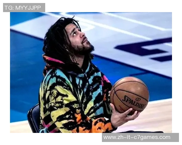 篮球巨星热爱足球梦想两界驰骋跨界运动员挑战自我极限