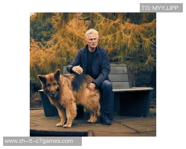 足球巨星携全家温馨合影展现幸福时刻与家庭的力量 足球巨星携全家温馨合影展现幸福时刻与家庭的力量