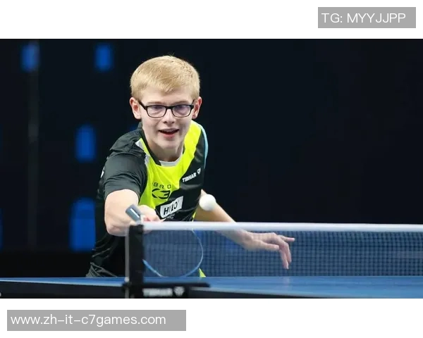 四冠王球星的传奇之路:从崭露头角到世界足球巅峰 四冠王球星的传奇之路:从崭露头角到世界足球巅峰